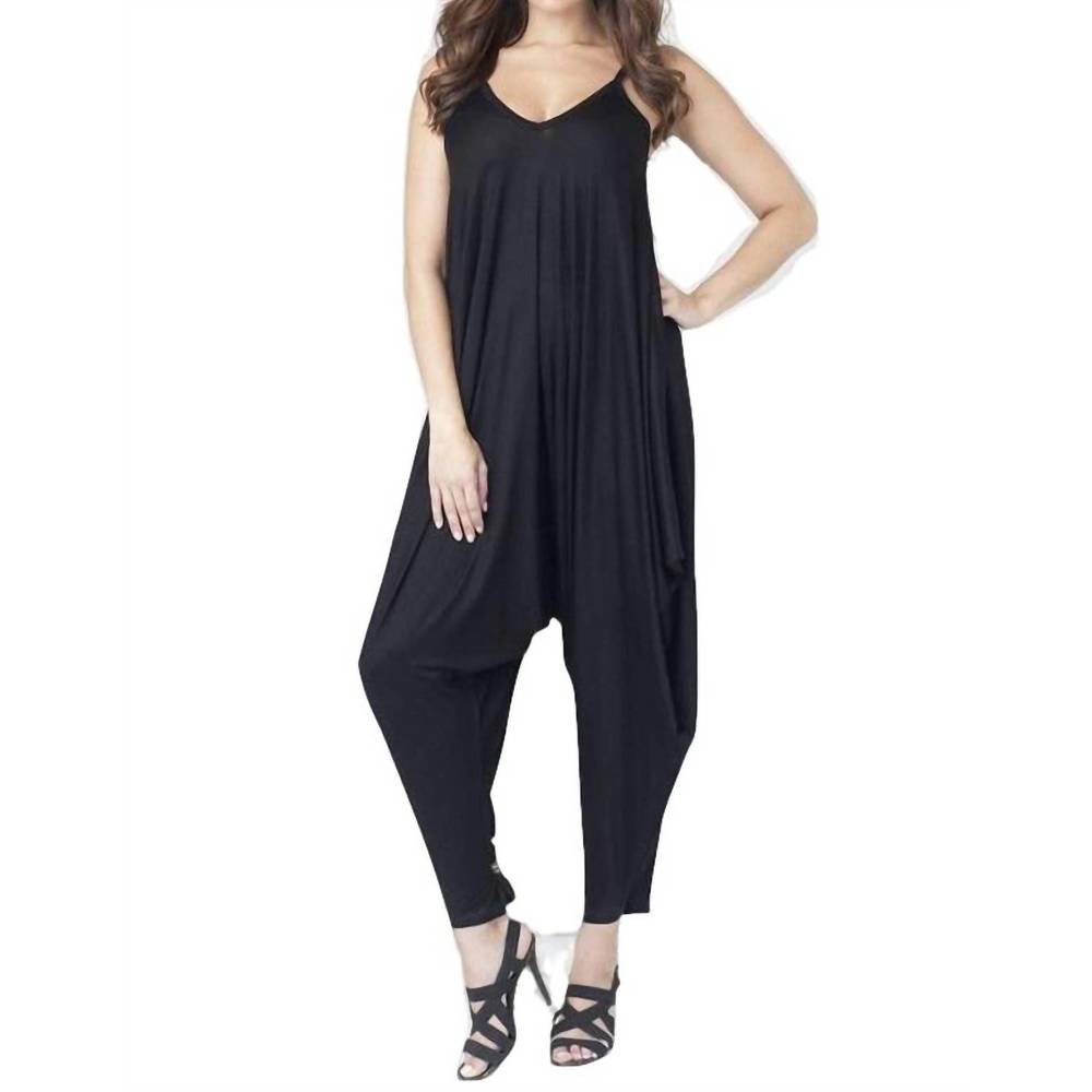 NEW ANGEL sharkbite hem jumper in black